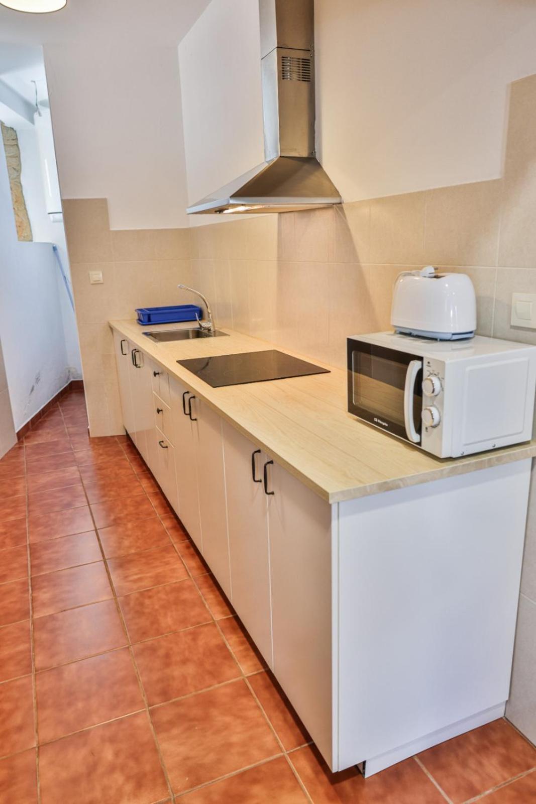 Apartamentos Arnela 卡马里纳斯 外观 照片