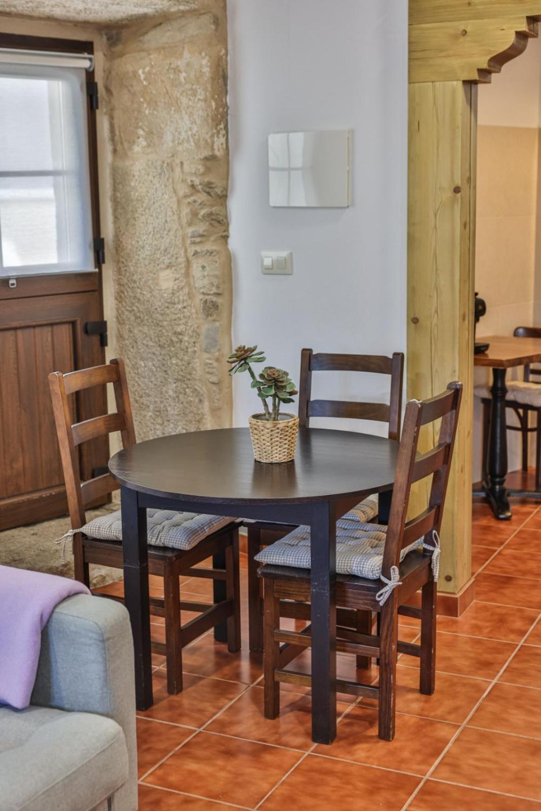 Apartamentos Arnela 卡马里纳斯 外观 照片